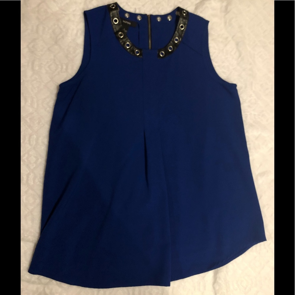 Alfani classic blouse!
